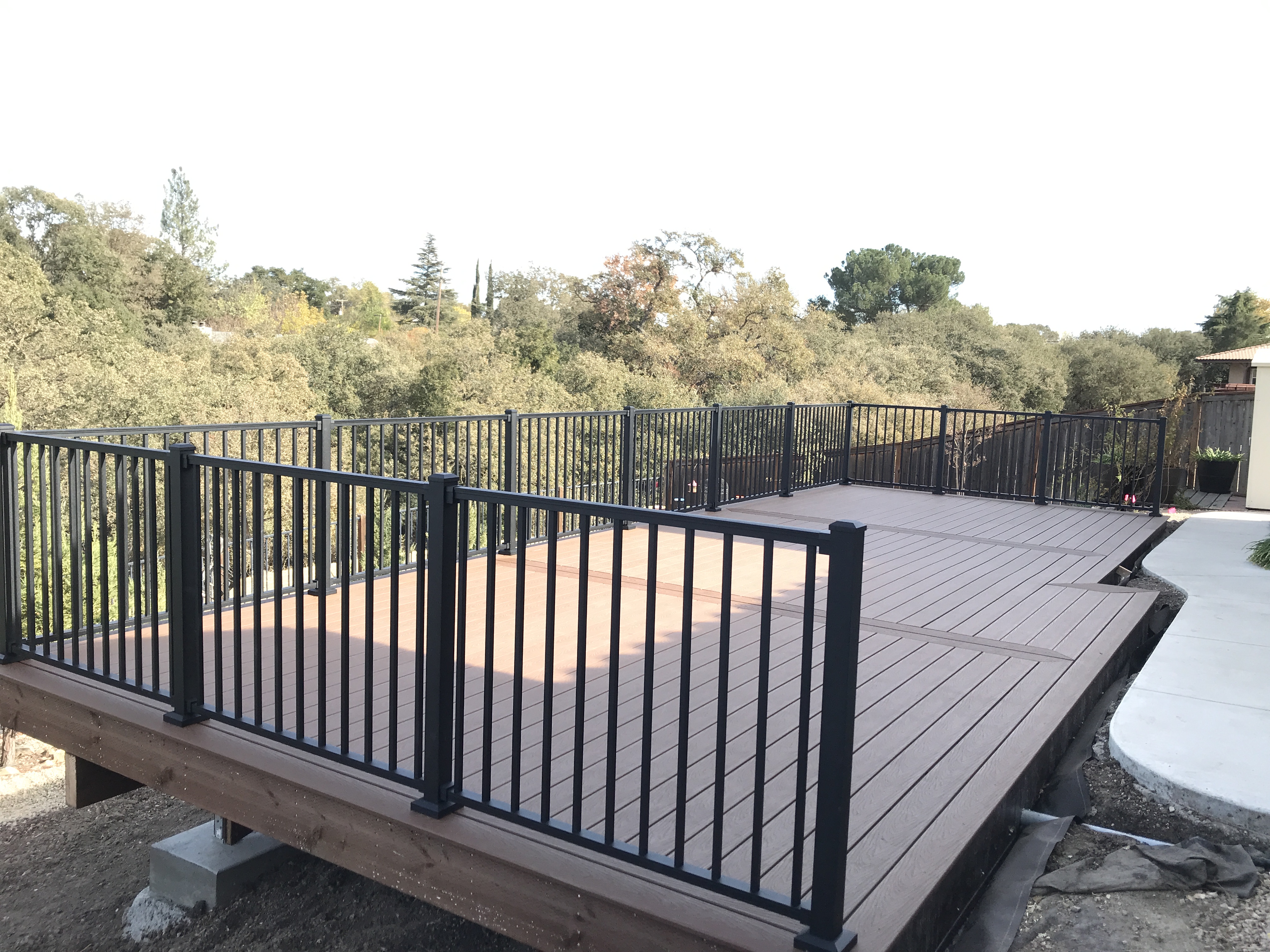 Trex composite deck with black railing in Paso Robles